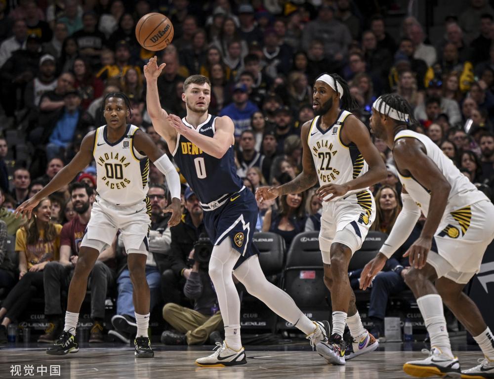 教练显得格 教练显得格