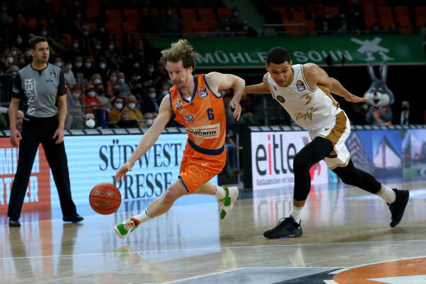 灵活跑位 灵活跑位