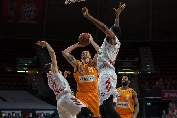 这两名新援 这两名新援